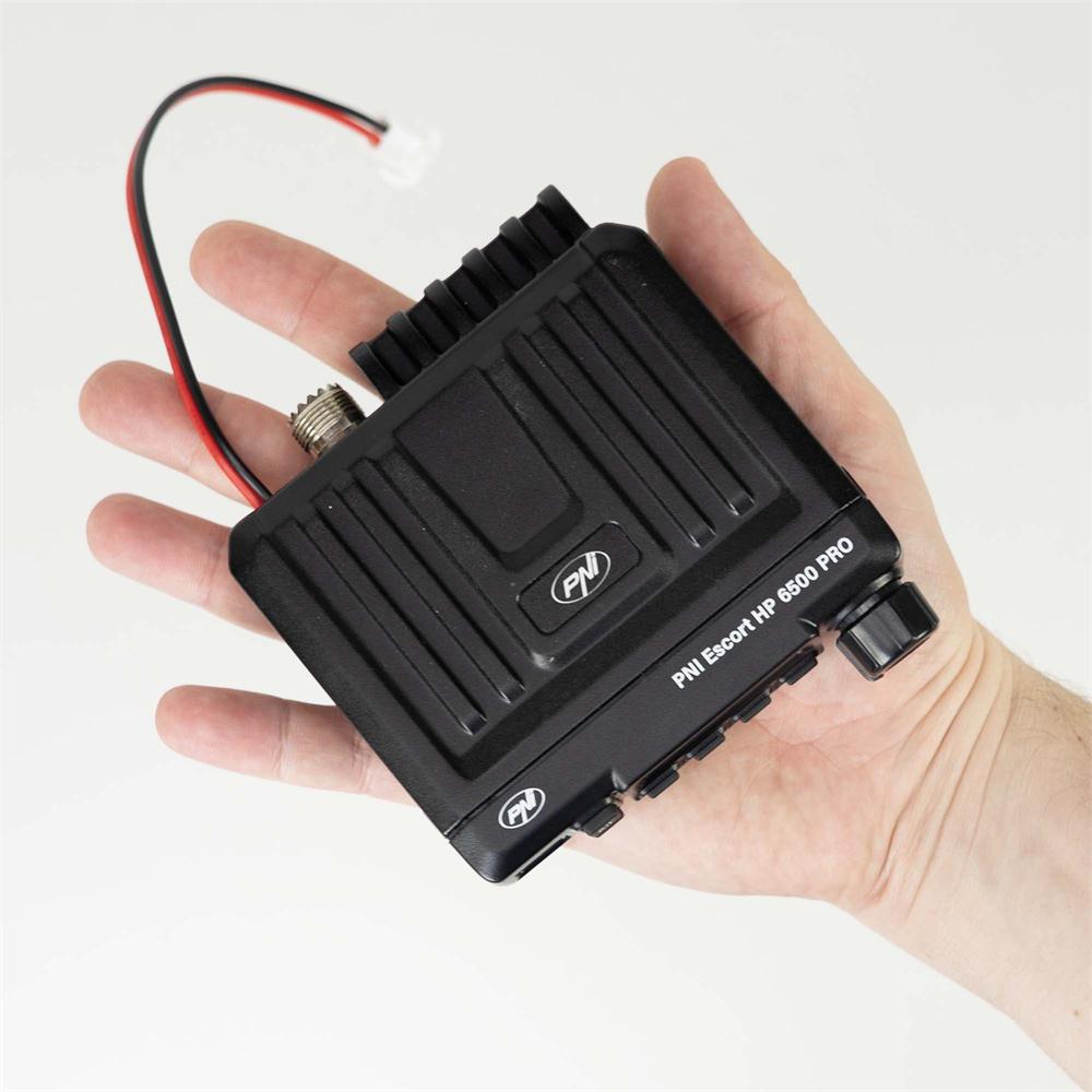 Statie radio cb Pni escort HP 6500 pro, multi-standard, vox, nrc, 4W, am-fm, 12V, sq, asq, mufa de bricheta inclusa PNI-HP-6500P