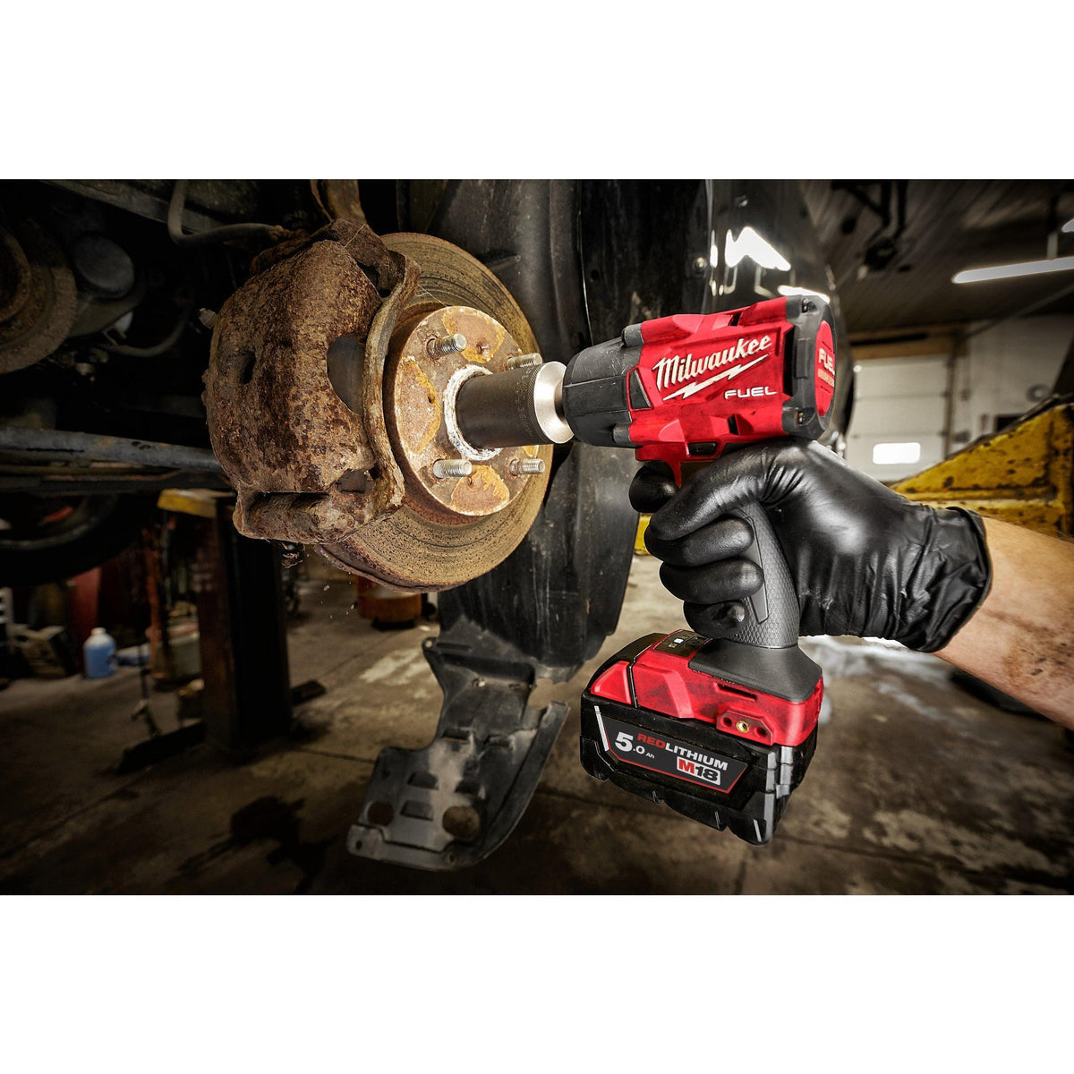 Cheie de impact Milwaukee 1/2″ 745Nm 18V M18FMTIW2F12-502X, M18 FUEL, , 2 x M18 B5 acumulator, M12-18 FC încărcător, cutie HD 4933478450 – imagine 2