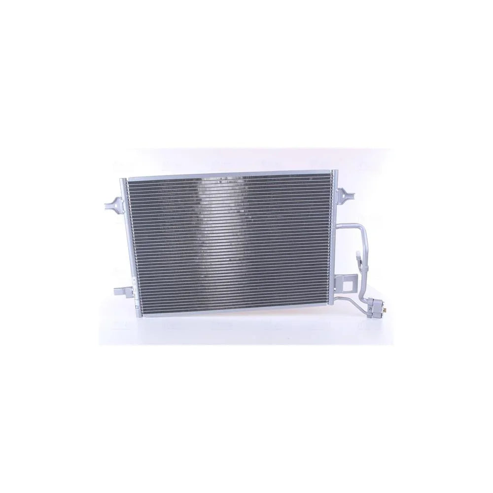 Radiator aer conditionat (condensor) Nissens 94592