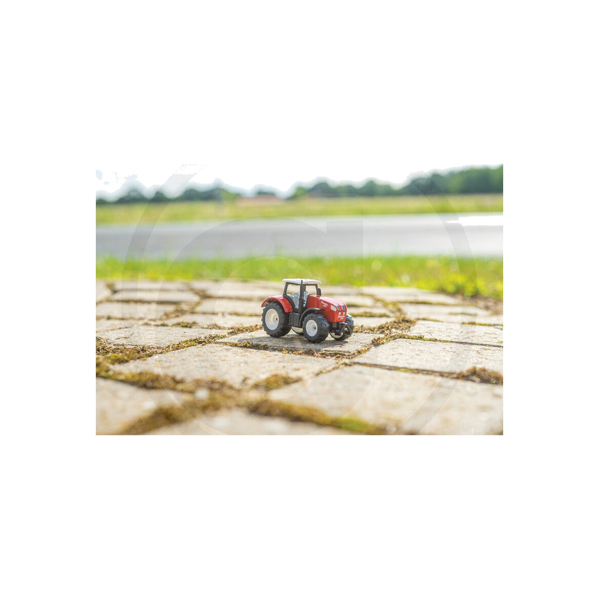 Macheta tractor Mauly X540, rosu, scara 1:87 Siku 1105 – imagine 2
