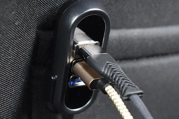 incarcator-auto-4xusb-5-8a-2-4a-fata-si-3-4a-spate-cu-extensie-1-4m-3