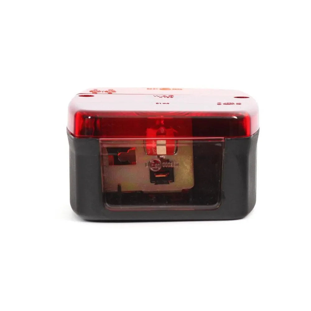 lampa-multifunctionala-spate-92-w18u-12v-24v-semnalizare-stop-pozitie-numar-was-6