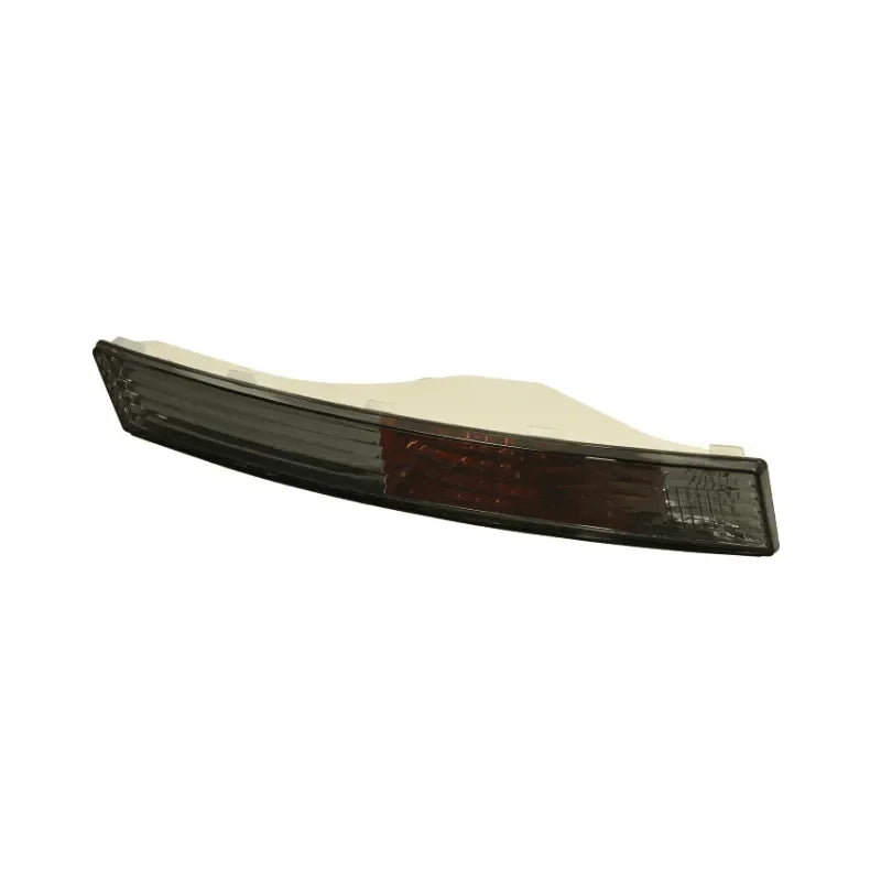 lampa-semnalizare-fumurie-bara-fata-dreapta-compatibila-wv-passat-b6-1