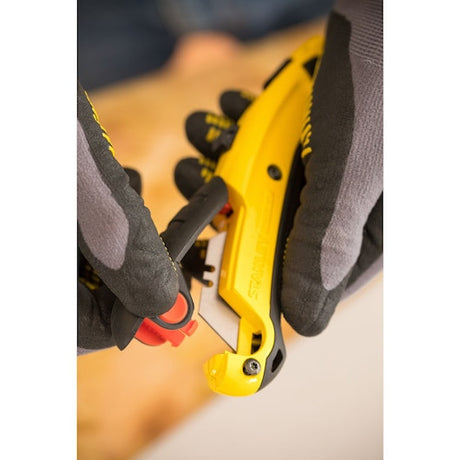 Cutter stanley fatmax cu lama retract 710778 – imagine 4
