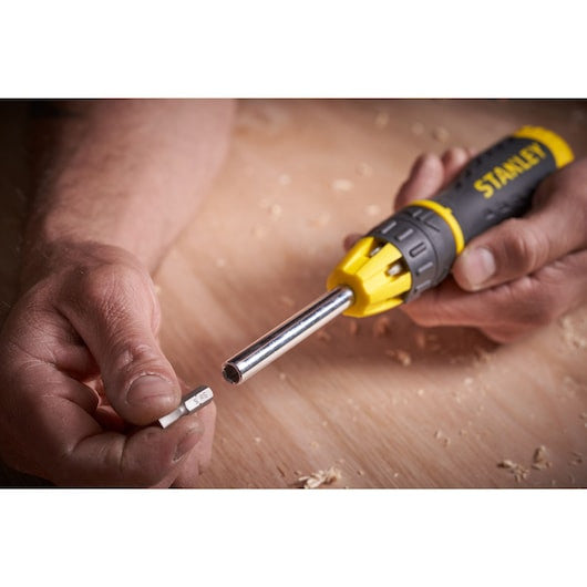 Șurubelniță clichet STANLEY® cu set de biti 68010 – imagine 6