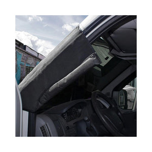 Husa anti-inghet parbrize dim. 145-175X95 cm Mega Drive 77378