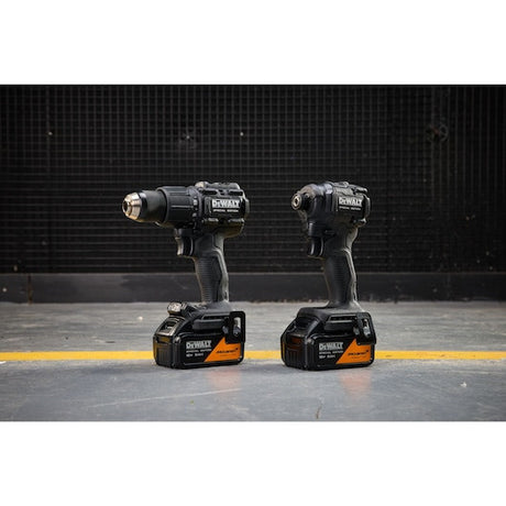 Set 2 unelte: mașină de înșurubat cu impact și mașină de găurit cu percuție, cu motor fără perii, DEWALT® x McLaren F1 Team 18V XR® Ediție Specială - 2 x 5Ah DCK2222MP2TQW – imagine 2