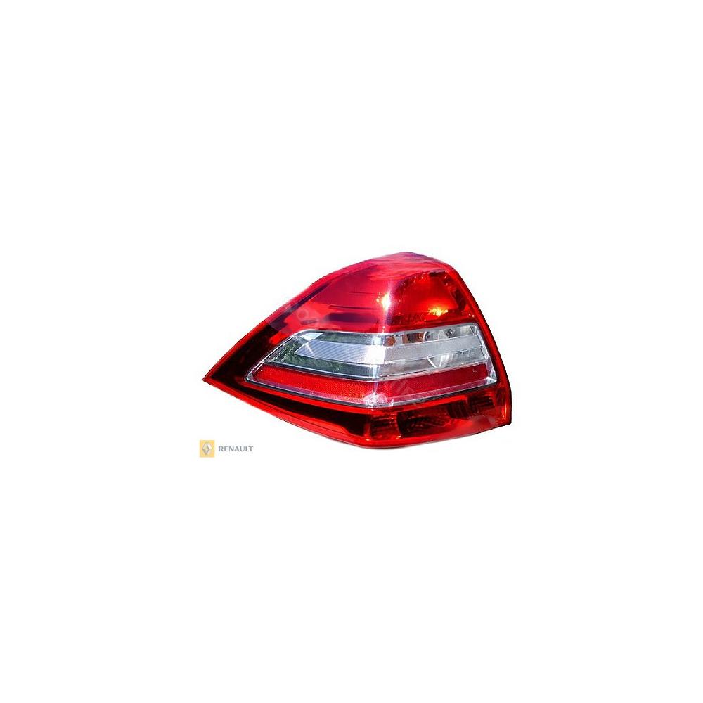 Lampa spate stg. mgn. ii Renault 8200417345