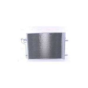 Radiator aer conditionat (condensor) Nissens 940398