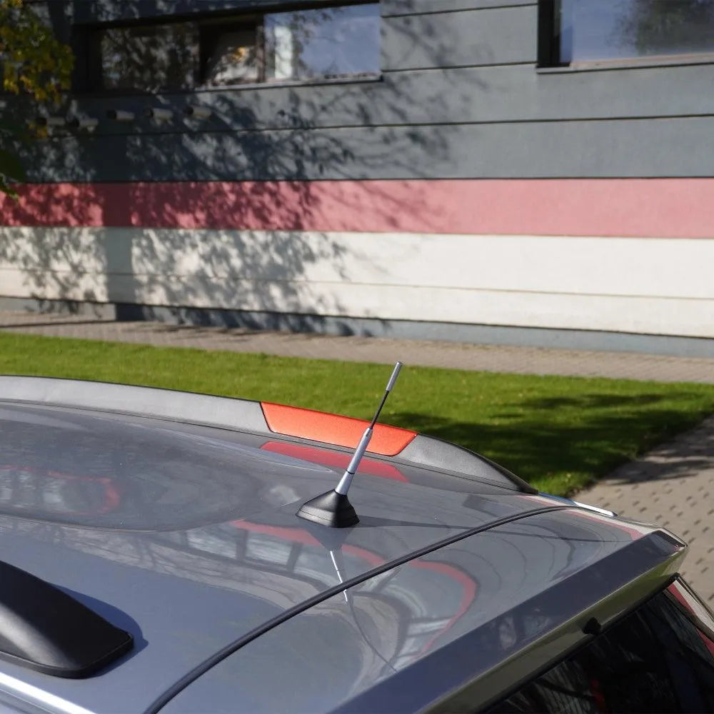 Antena auto exterior cromata 15.8 cm cu 3 adaptoare (4-5-6mm)