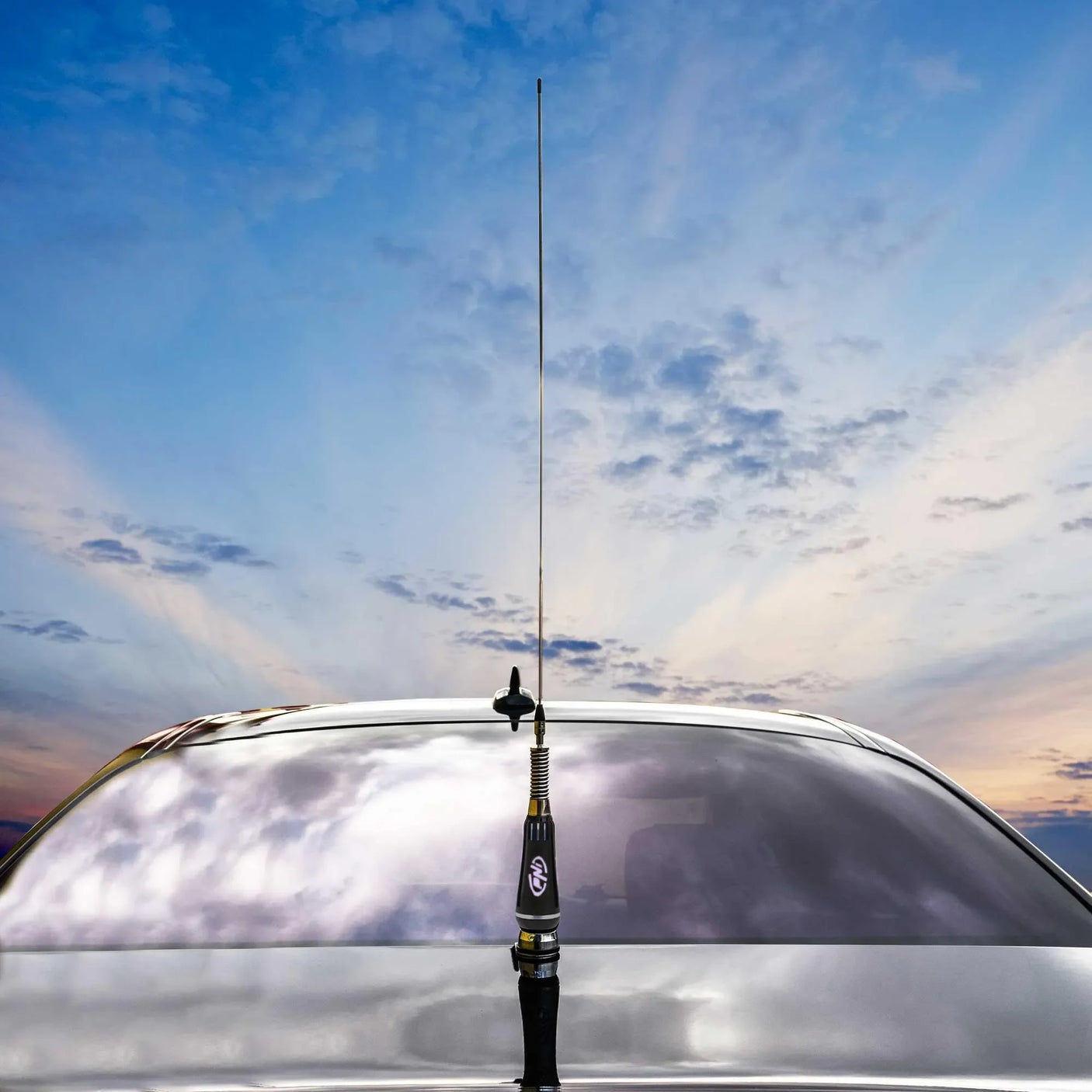 antena-cb-pni-led-2000-cu-filet-so-239-lungime-90-cm-iluminare-in-timpul-emisiei-9