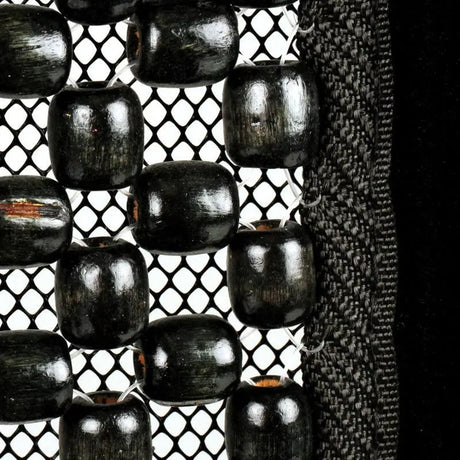 husa-scaun-cu-bile-negre-4