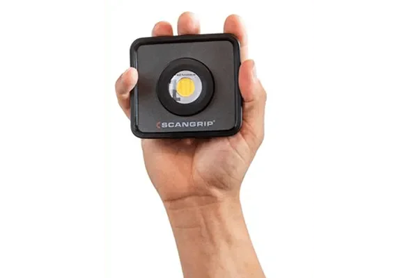 proiector-reincarcabil-portabil-nova-mini-1000lm-1