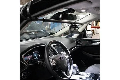 proiector-special-pentru-lucru-la-motor-cu-prinere-pe-capota-sau-habitaclu-4