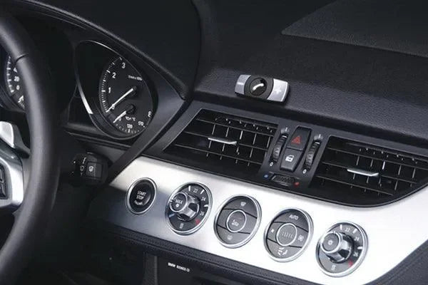 sistem-carkit-handsfree-bluetooth-cu-butoane-luminoase-7
